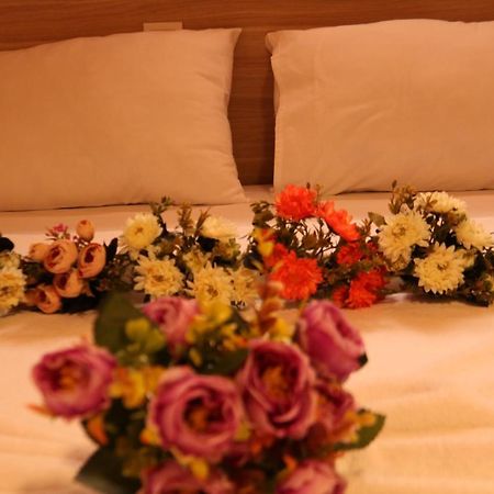 Agva Rex Otel Buitenkant foto